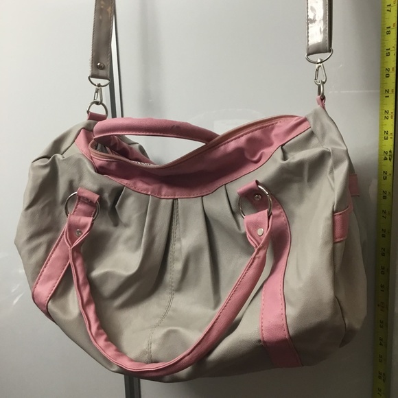 Cute Duffel bag/ weekend bag - Picture 1 of 10